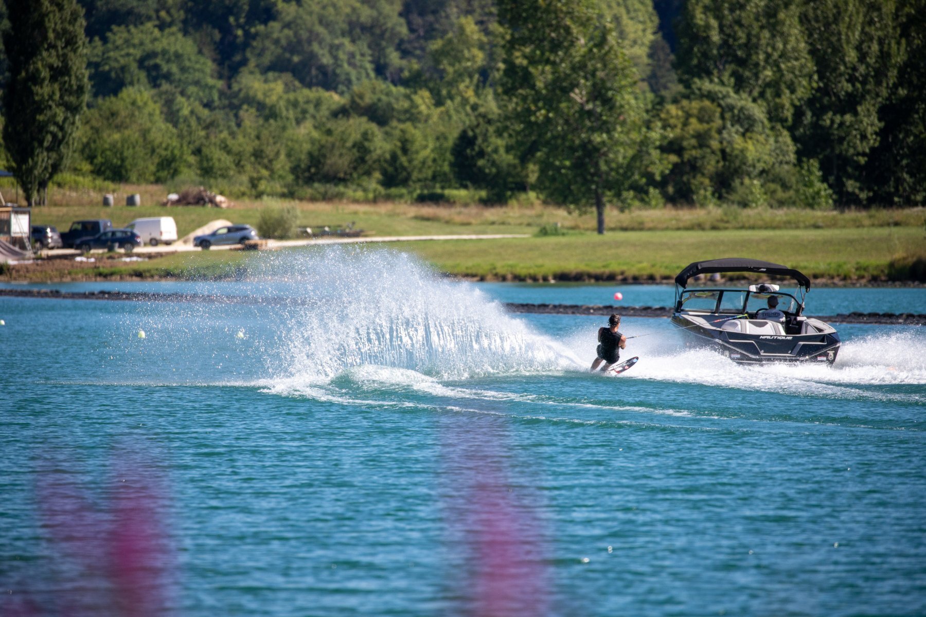 bordeaux wakeboard bouee tractee ski nautique gironde lac baurech