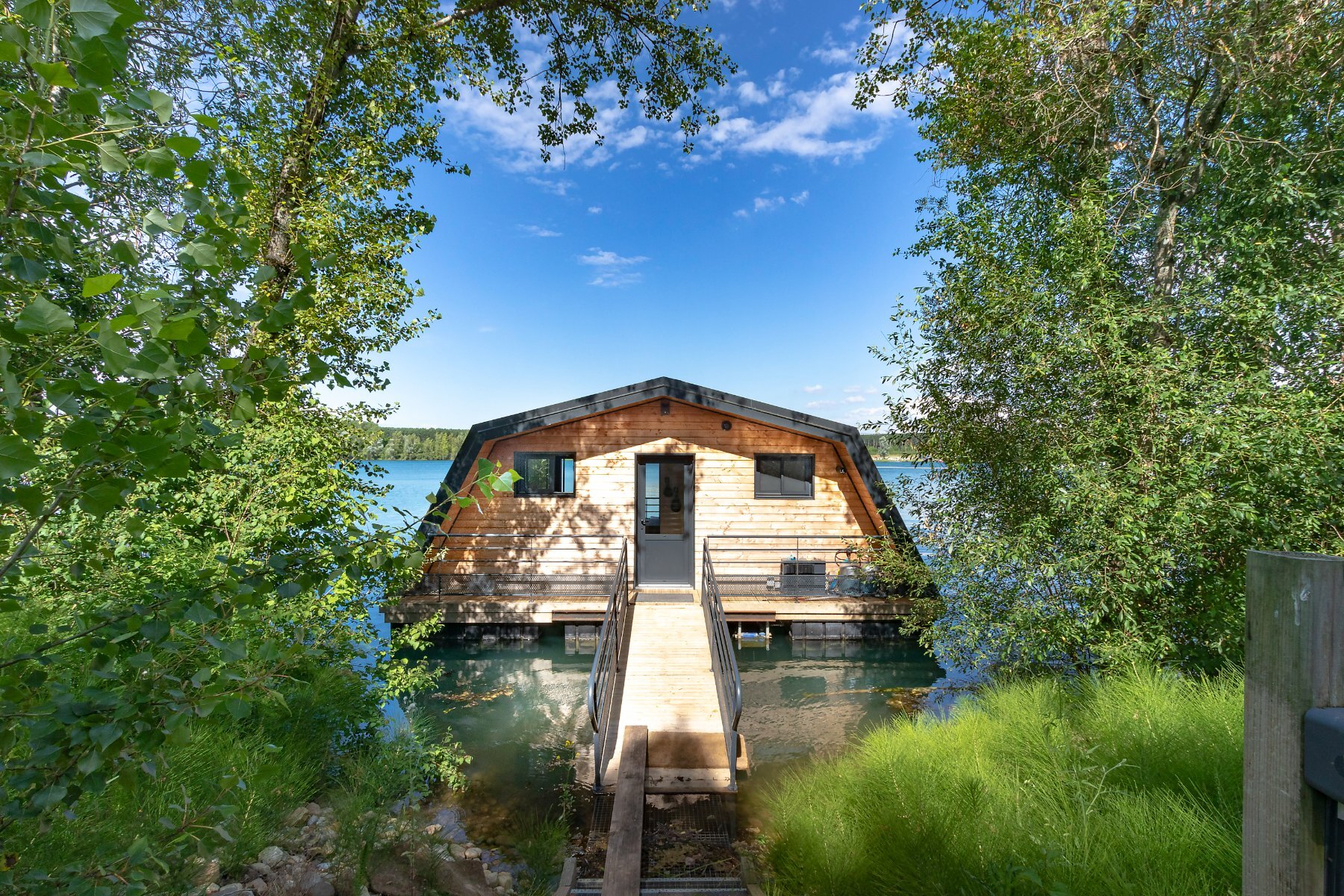 maison flottante hebergement insolite bordeaux